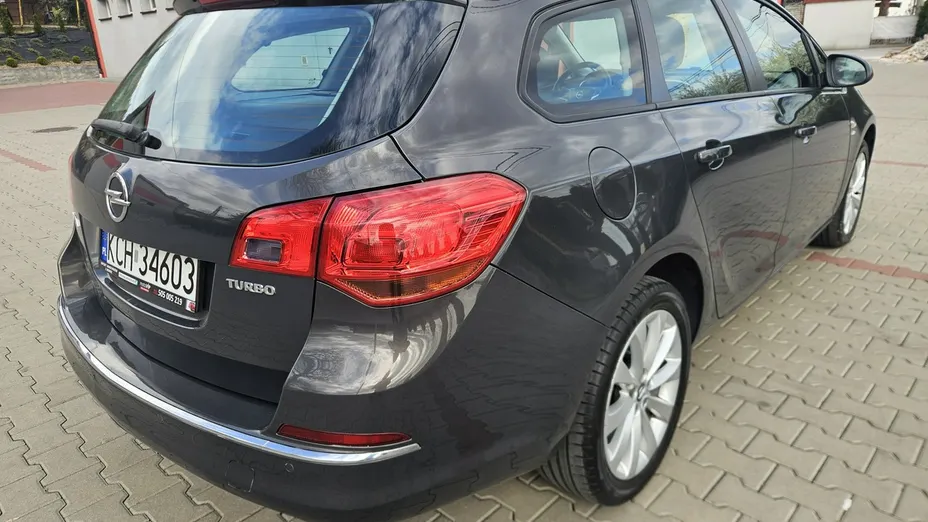 OPEL Astra -