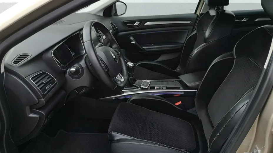 RENAULT Megane -