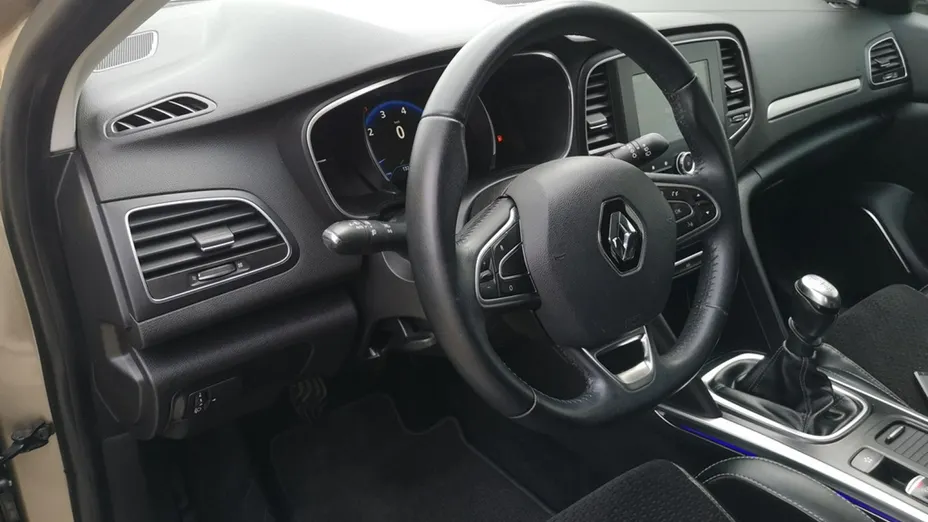 RENAULT Megane -