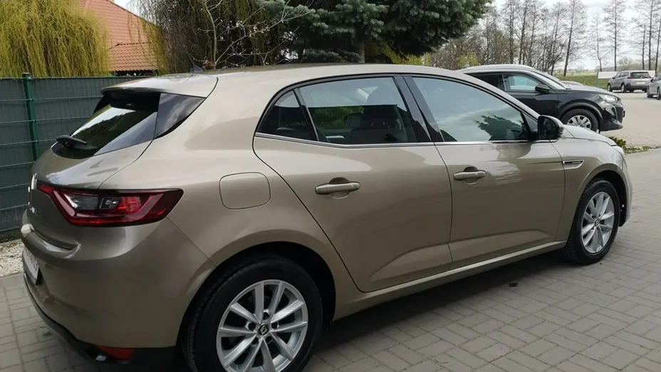 RENAULT Megane -