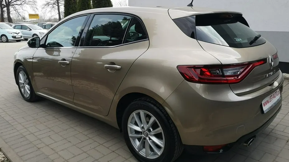 RENAULT Megane -