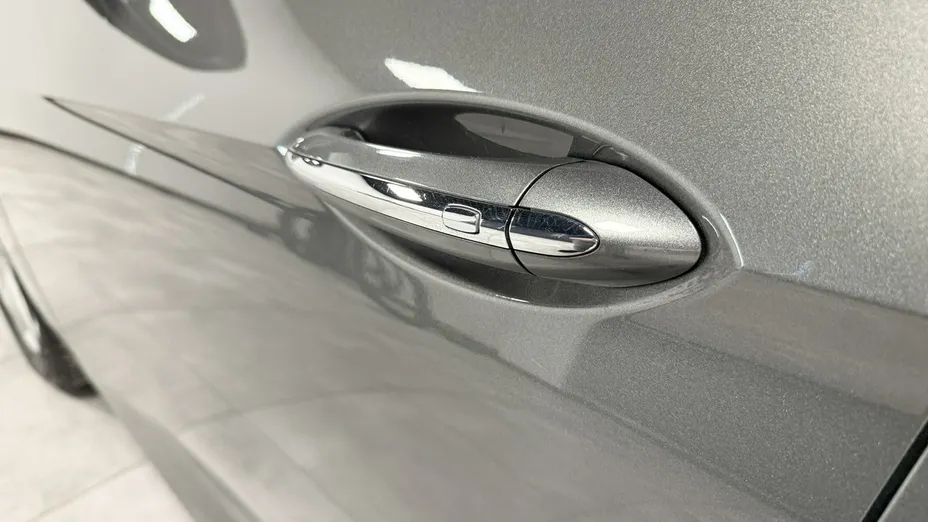 OPEL Insignia -