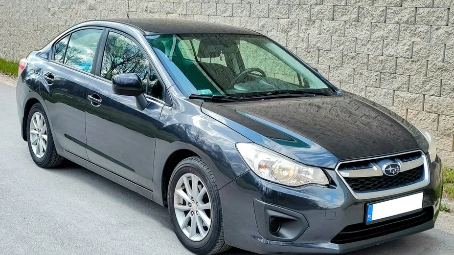 SUBARU Impreza -