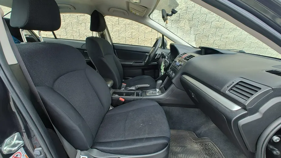 SUBARU Impreza -