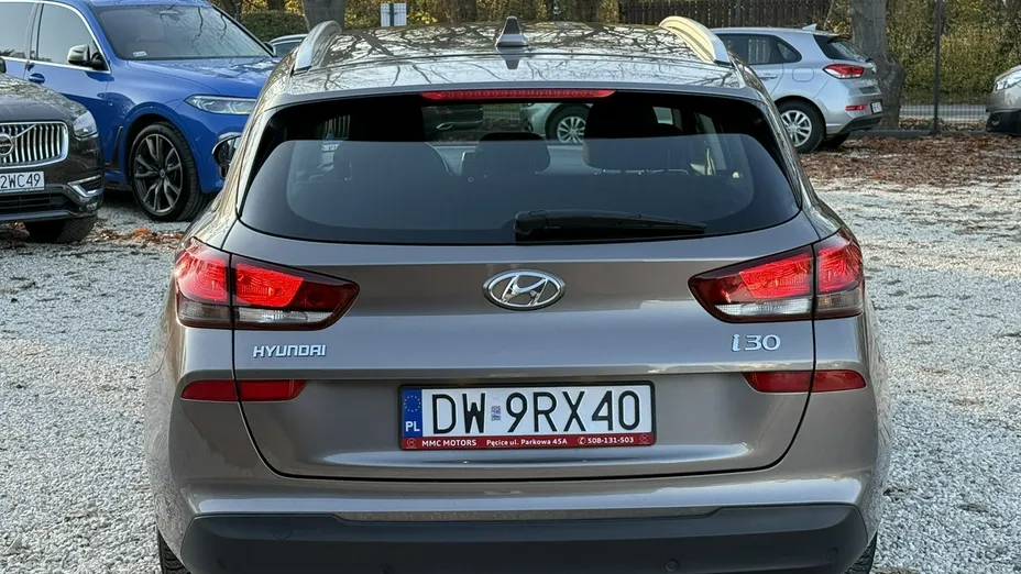 HYUNDAI i30 i30 1.5 DPI Classic +