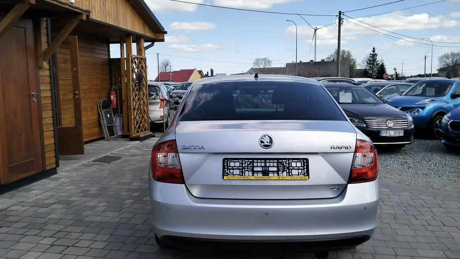 SKODA Rapid -