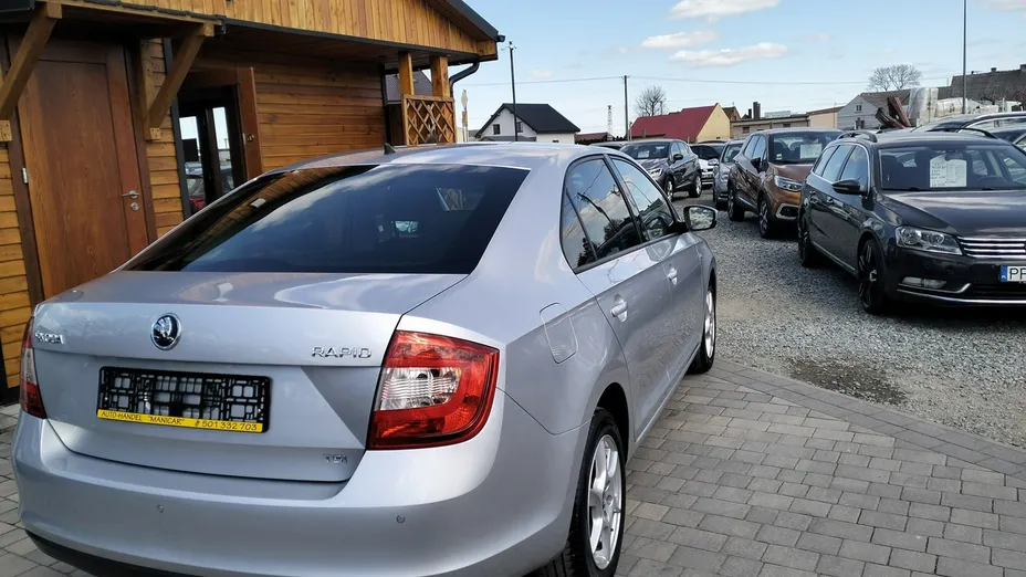 SKODA Rapid -
