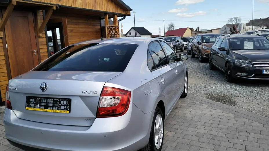 SKODA Rapid -