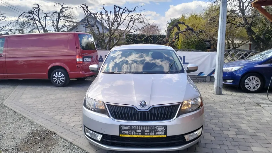 SKODA Rapid -