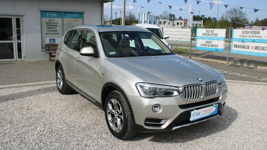 BMW X3 -
