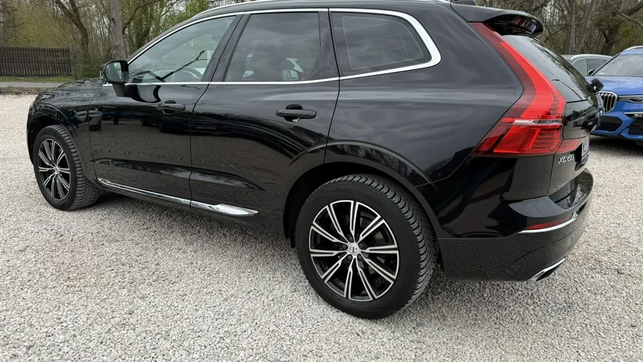 VOLVO XC60 -