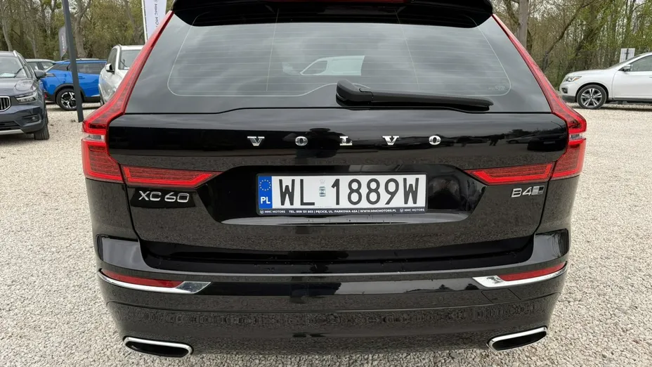 VOLVO XC60 -