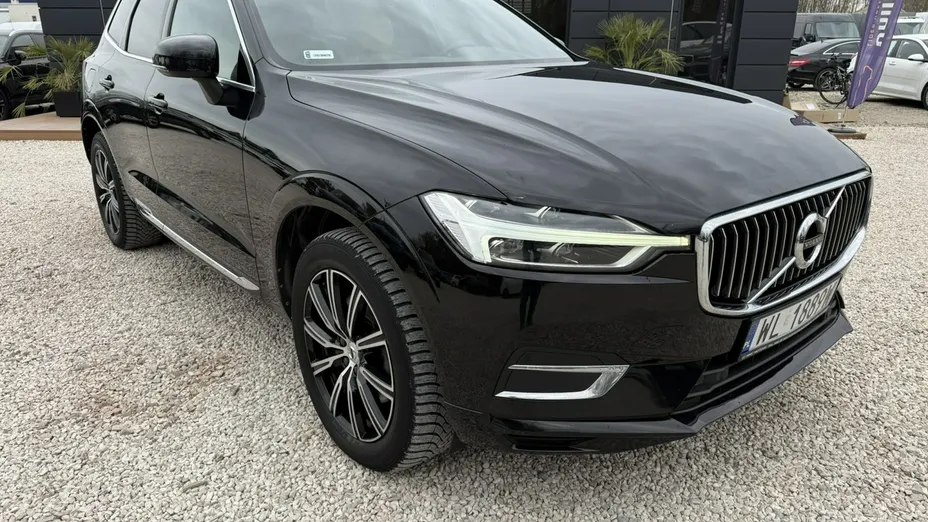 VOLVO XC60 -