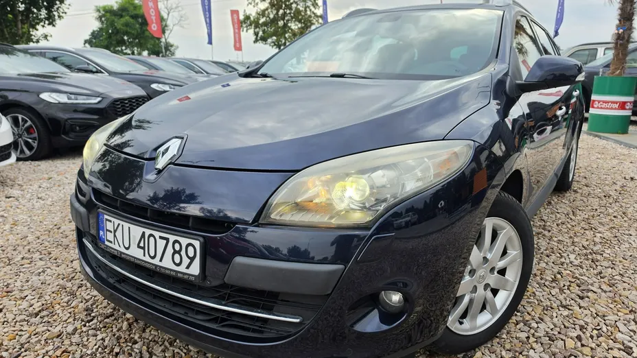 RENAULT Megane -
