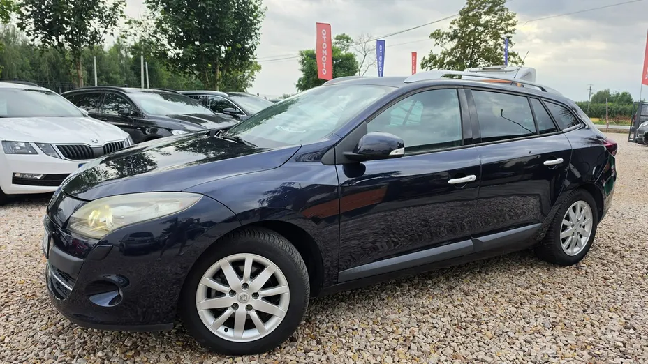 RENAULT Megane -