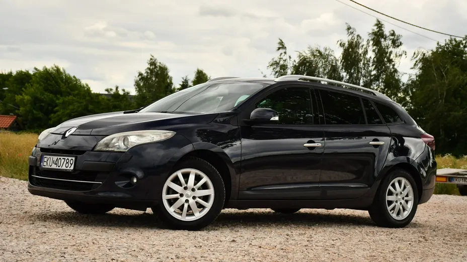 RENAULT Megane -