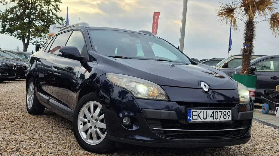 RENAULT Megane -