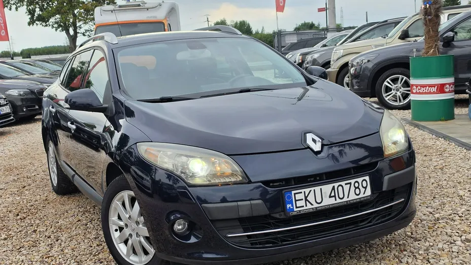 RENAULT Megane -