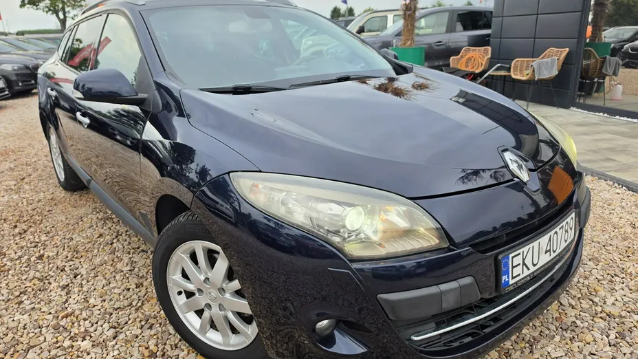 RENAULT Megane -