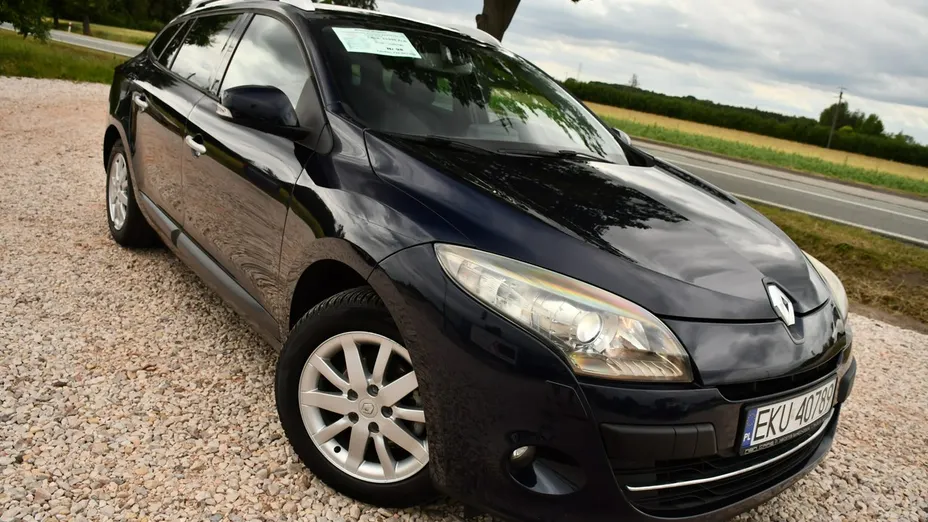 RENAULT Megane -