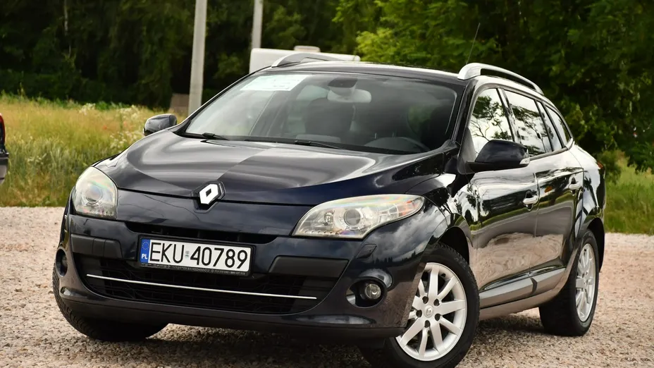 RENAULT Megane -