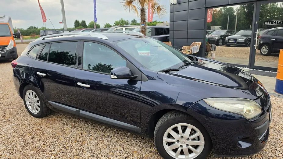 RENAULT Megane -