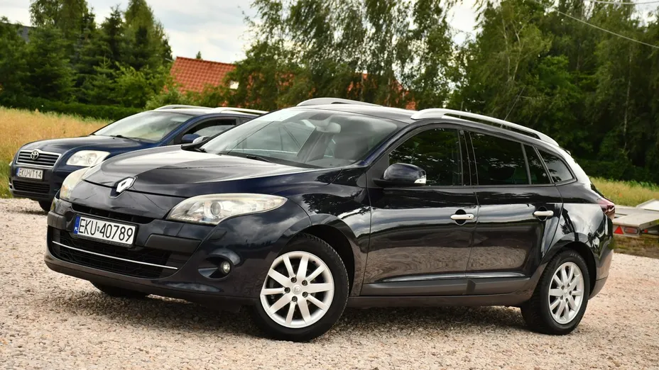 RENAULT Megane -