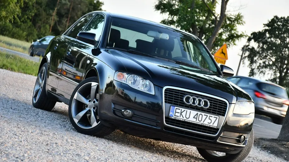 AUDI A4 -