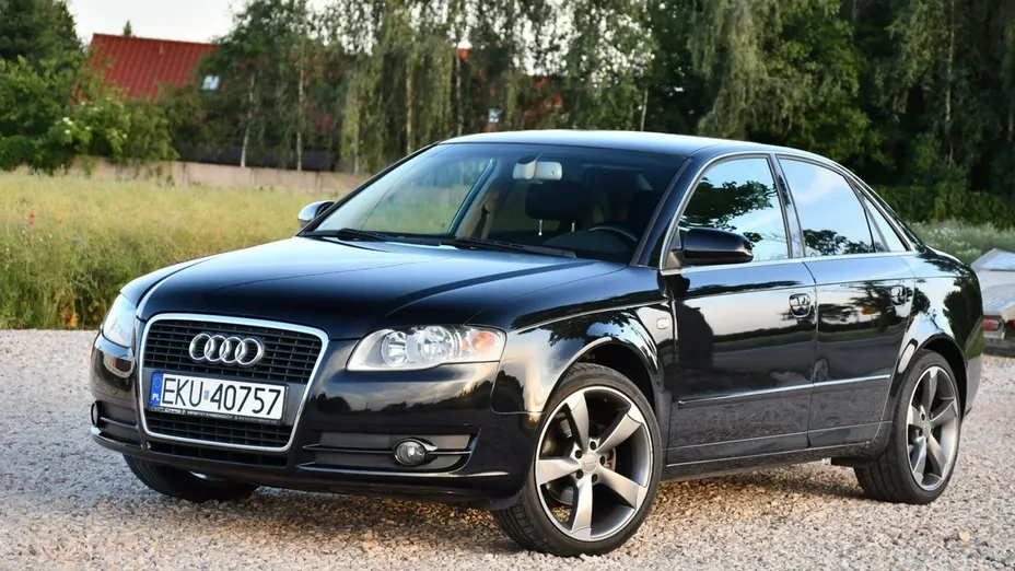 AUDI A4 -