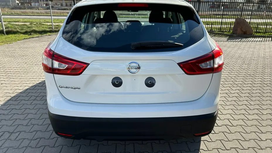 NISSAN Qashqai -