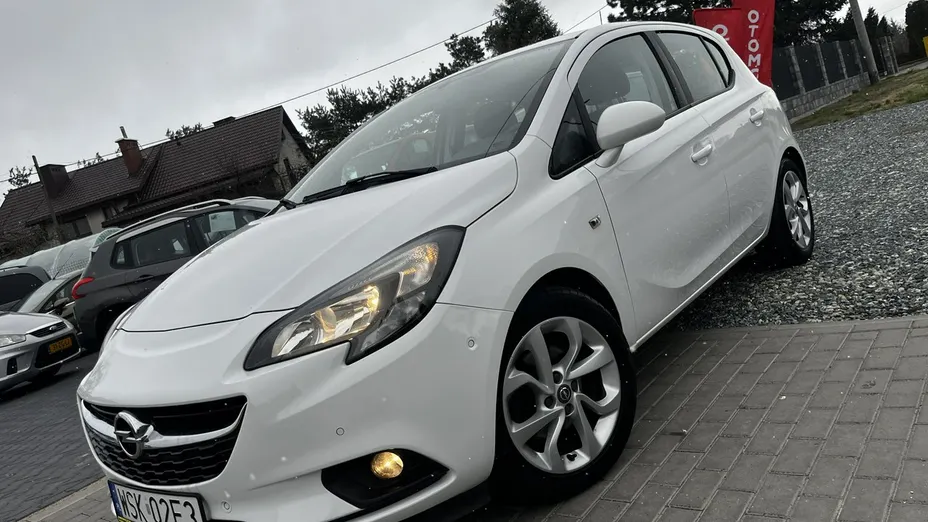 OPEL Corsa -