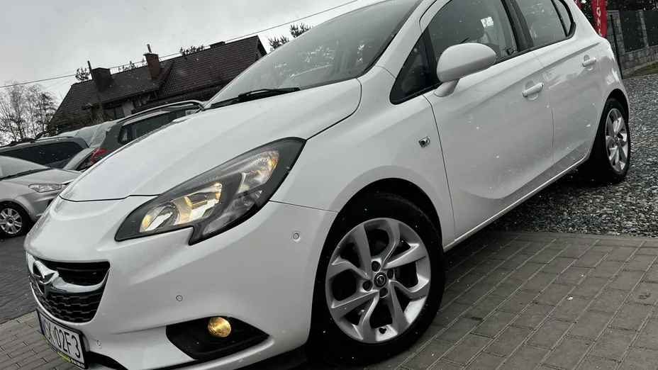 OPEL Corsa -