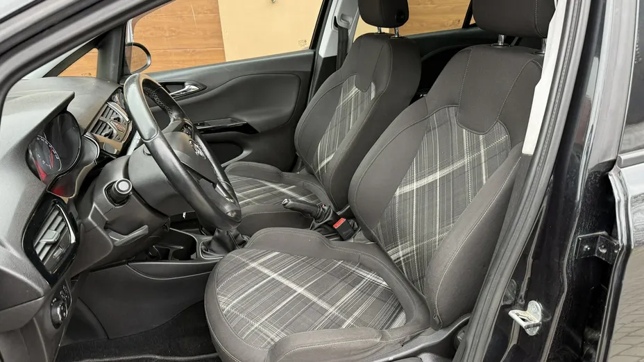 OPEL Corsa -