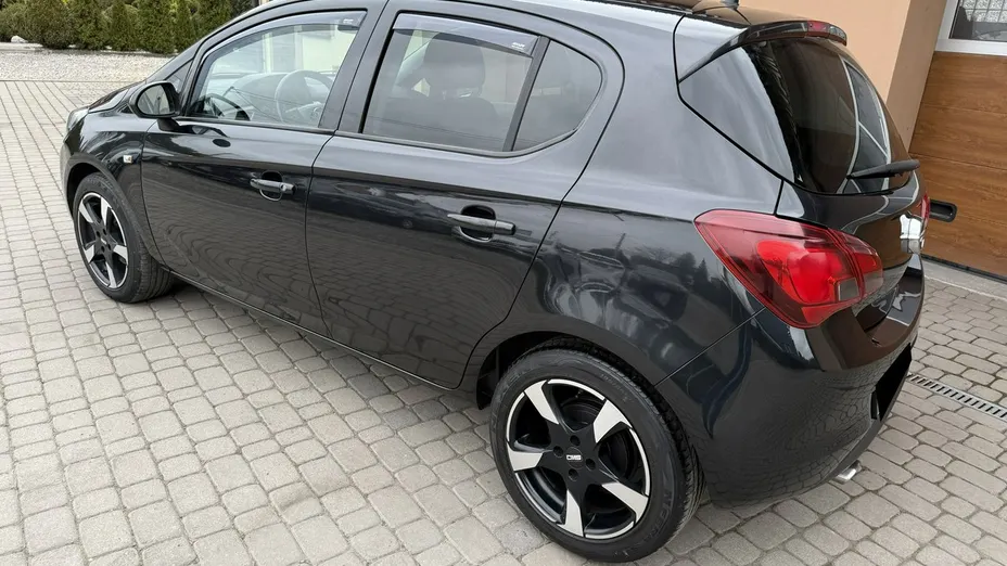 OPEL Corsa -