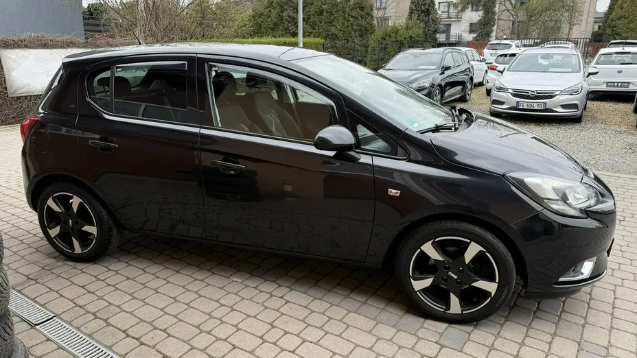 OPEL Corsa -