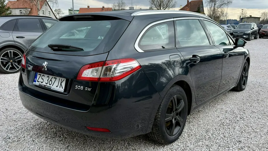 PEUGEOT 508 -