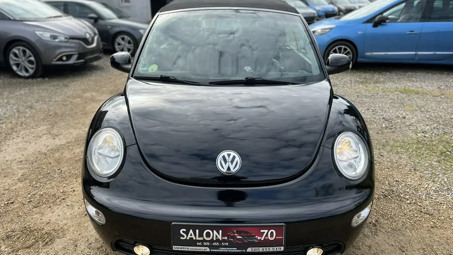 VOLKSWAGEN New Beetle -
