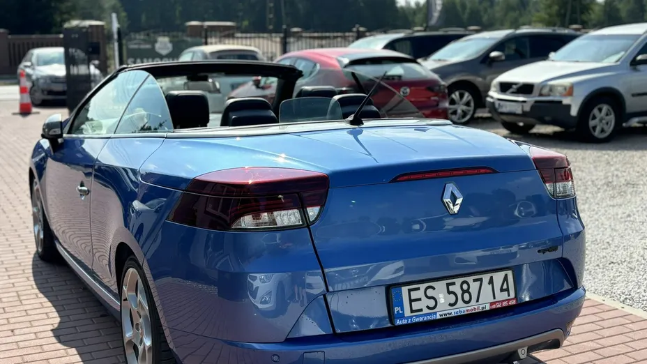 RENAULT Megane -