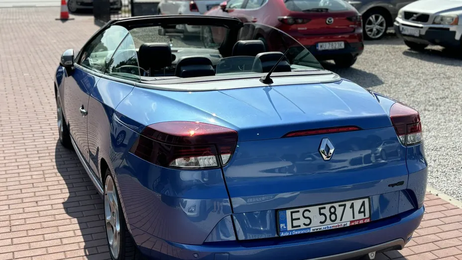 RENAULT Megane -