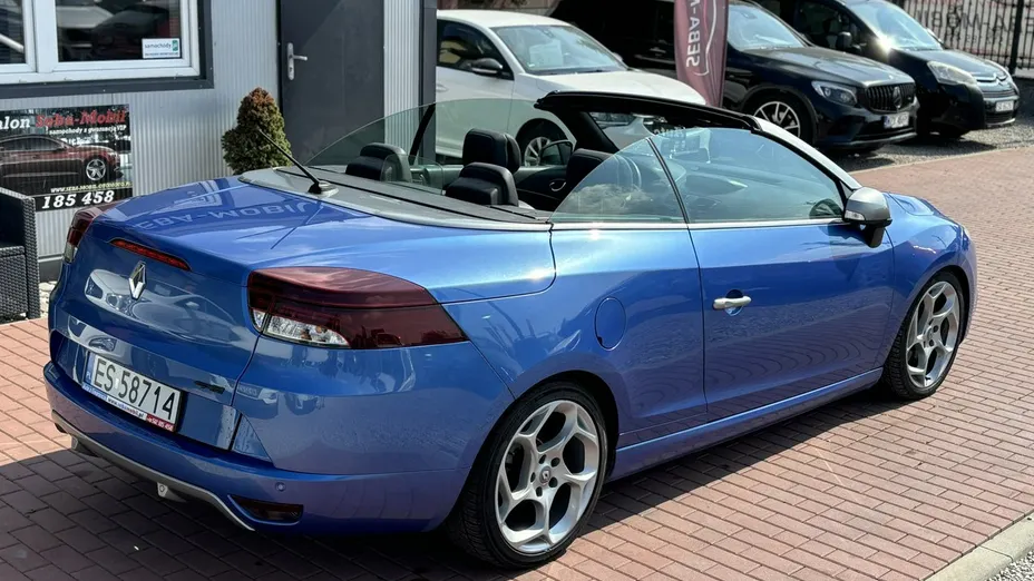 RENAULT Megane -