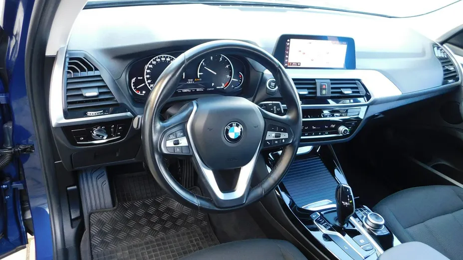 BMW X3 -