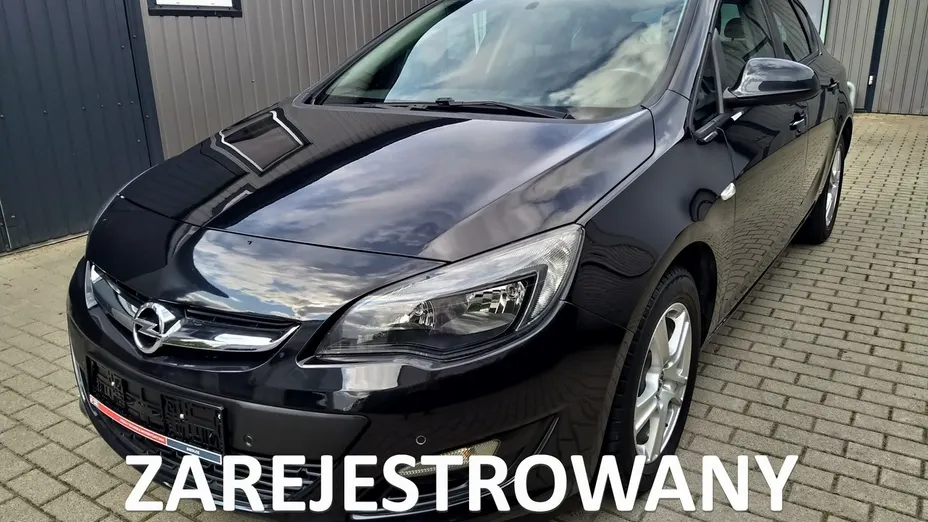 OPEL Astra -