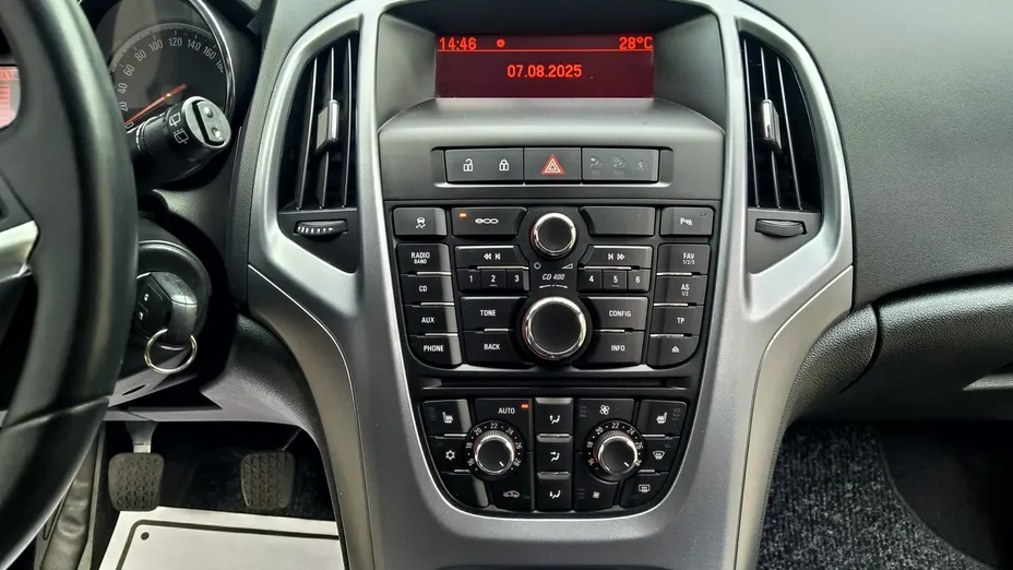 OPEL Astra -