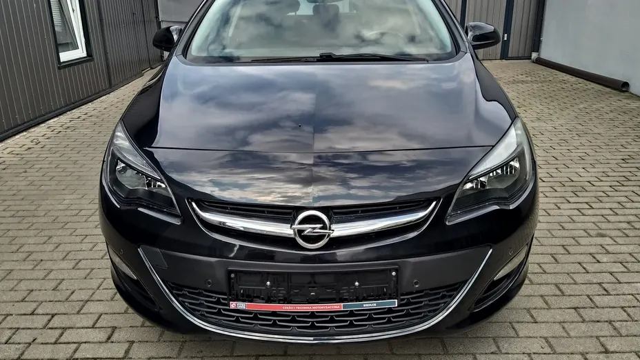 OPEL Astra -