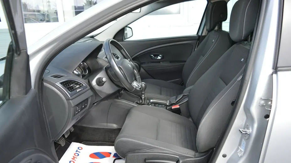 RENAULT Megane -