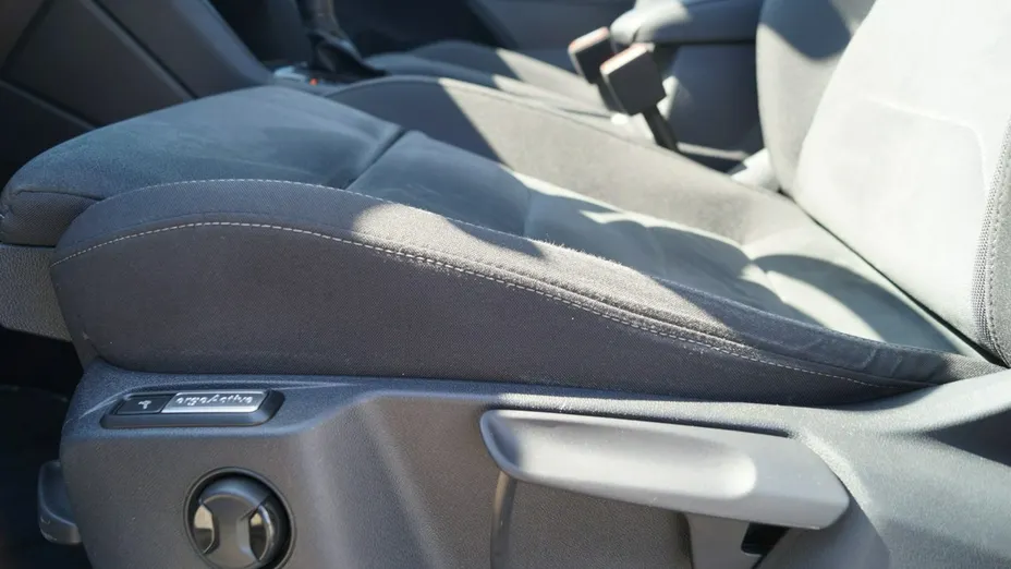 VOLKSWAGEN Tiguan -