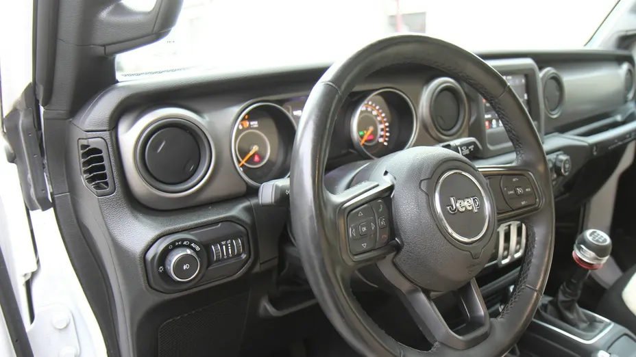 JEEP Wrangler -