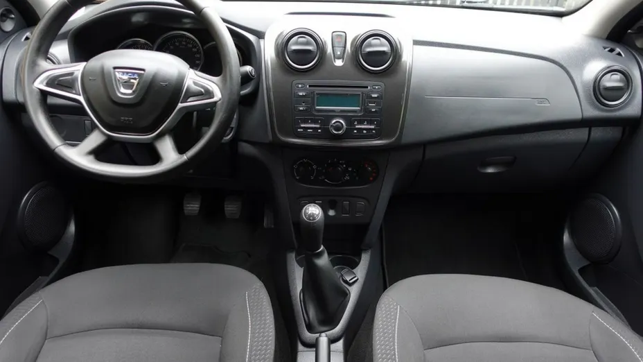 DACIA Sandero -
