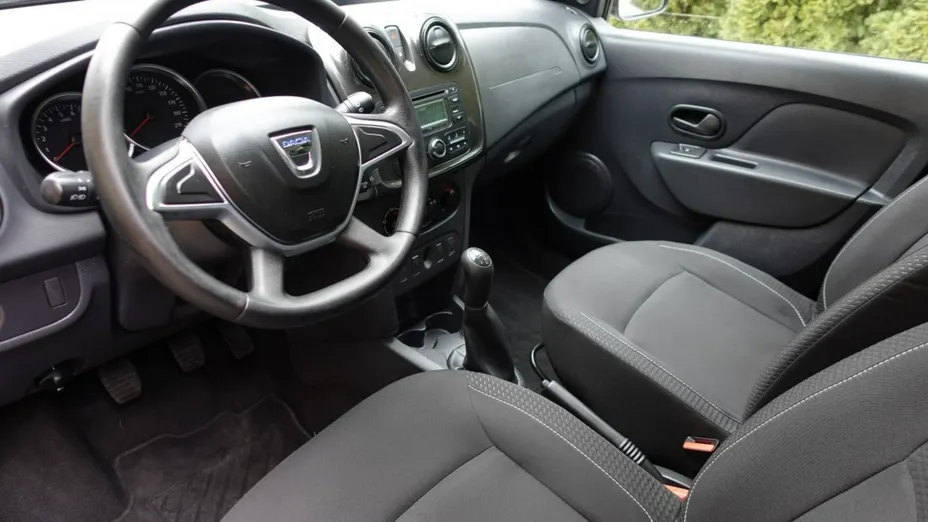 DACIA Sandero -