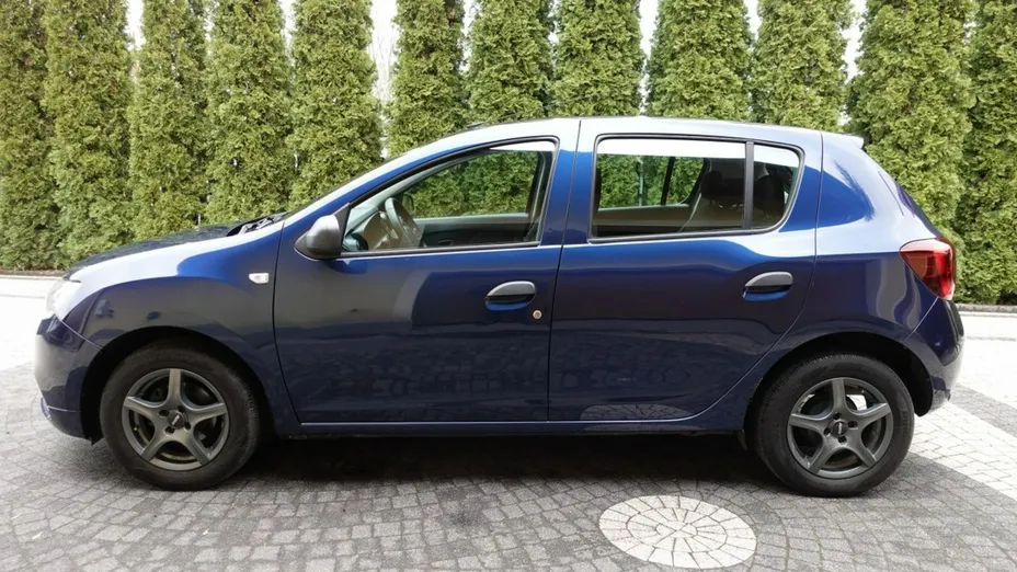 DACIA Sandero -